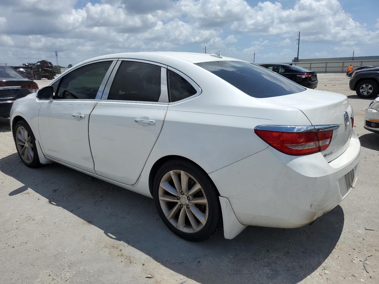 2013 Buick Verano vin: 1G4PP5SK4D4164948