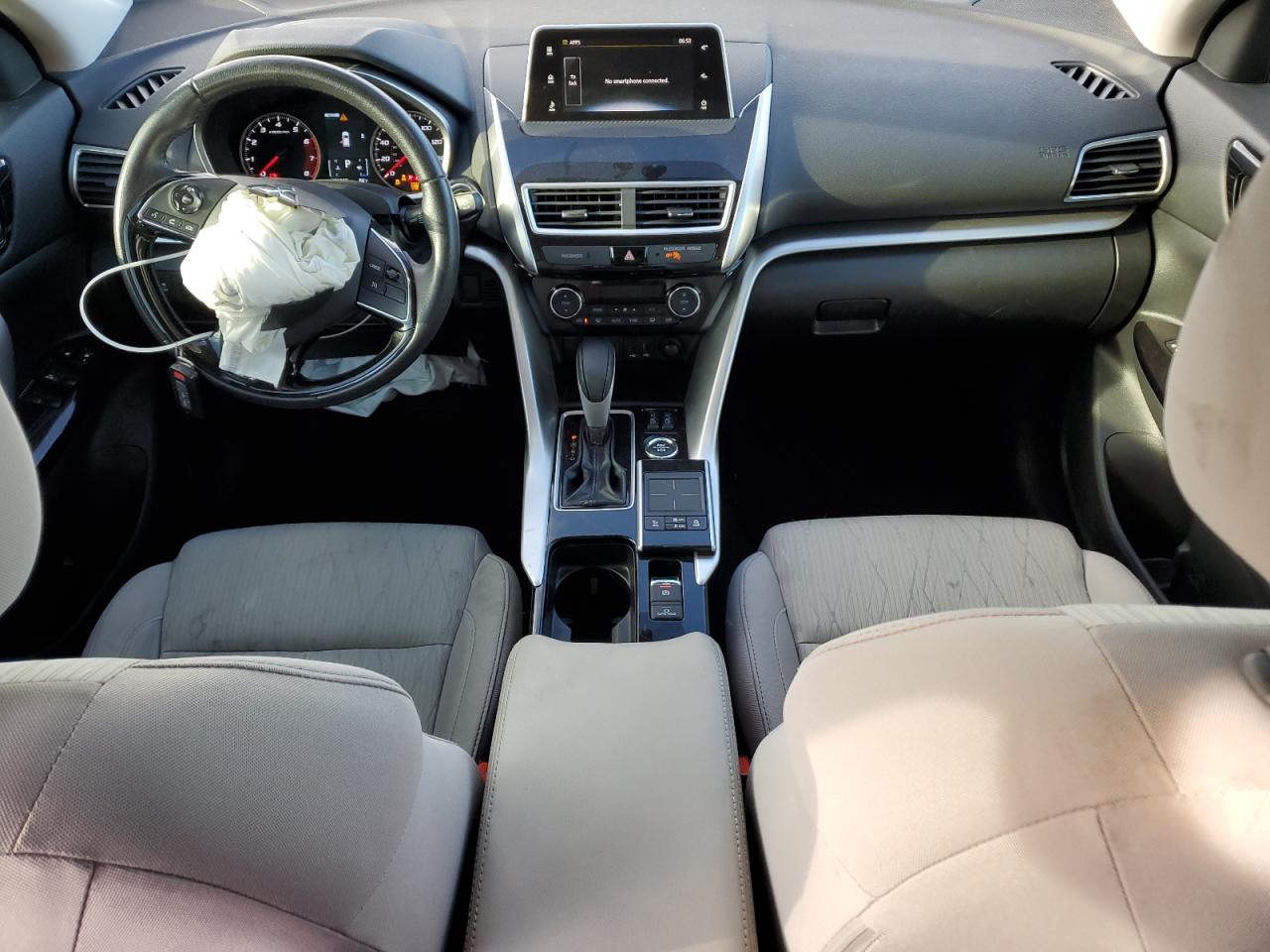 JA4AT5AA4JZ062329 2018 Mitsubishi Eclipse Cross Se