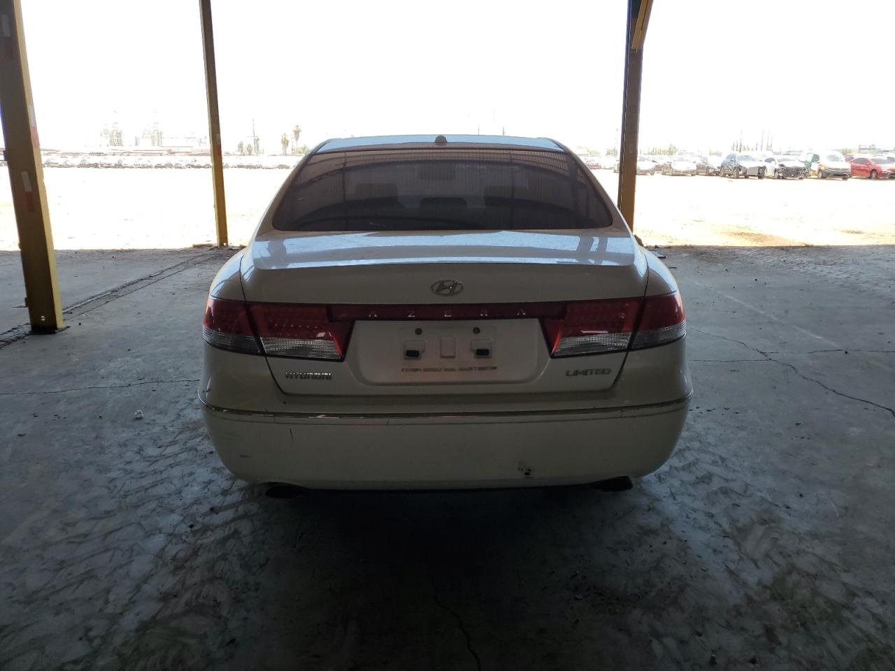 KMHFC46F58A309288 2008 Hyundai Azera Se