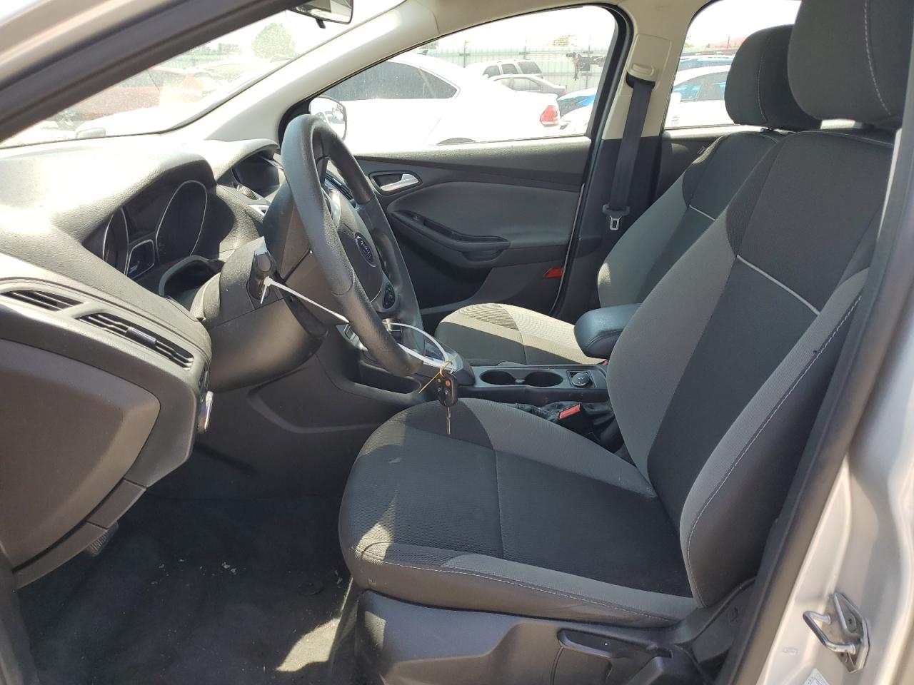 2014 Ford Focus Se vin: 1FADP3K22EL238912