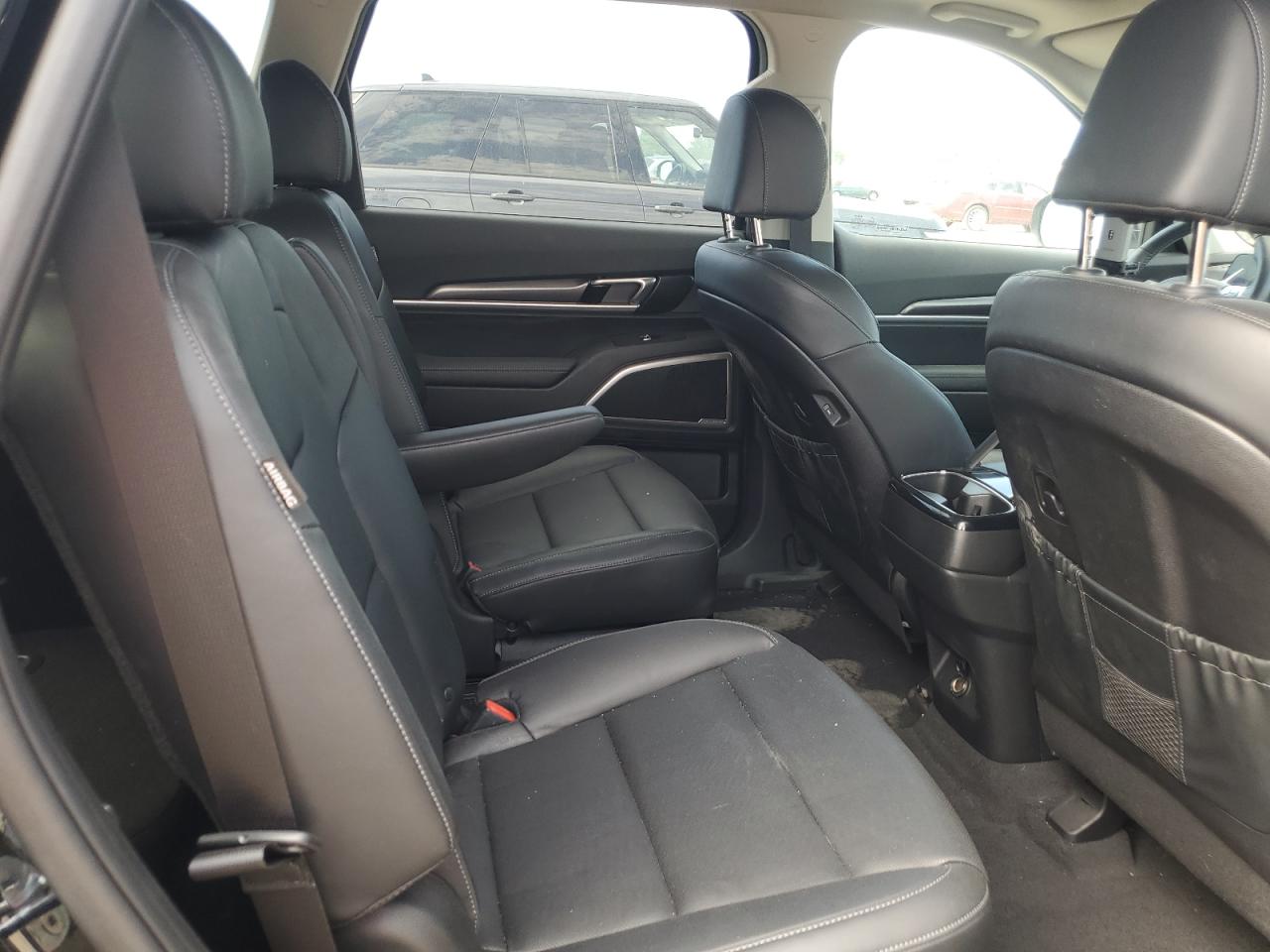 5XYP64GC6PG366666 2023 Kia Telluride S