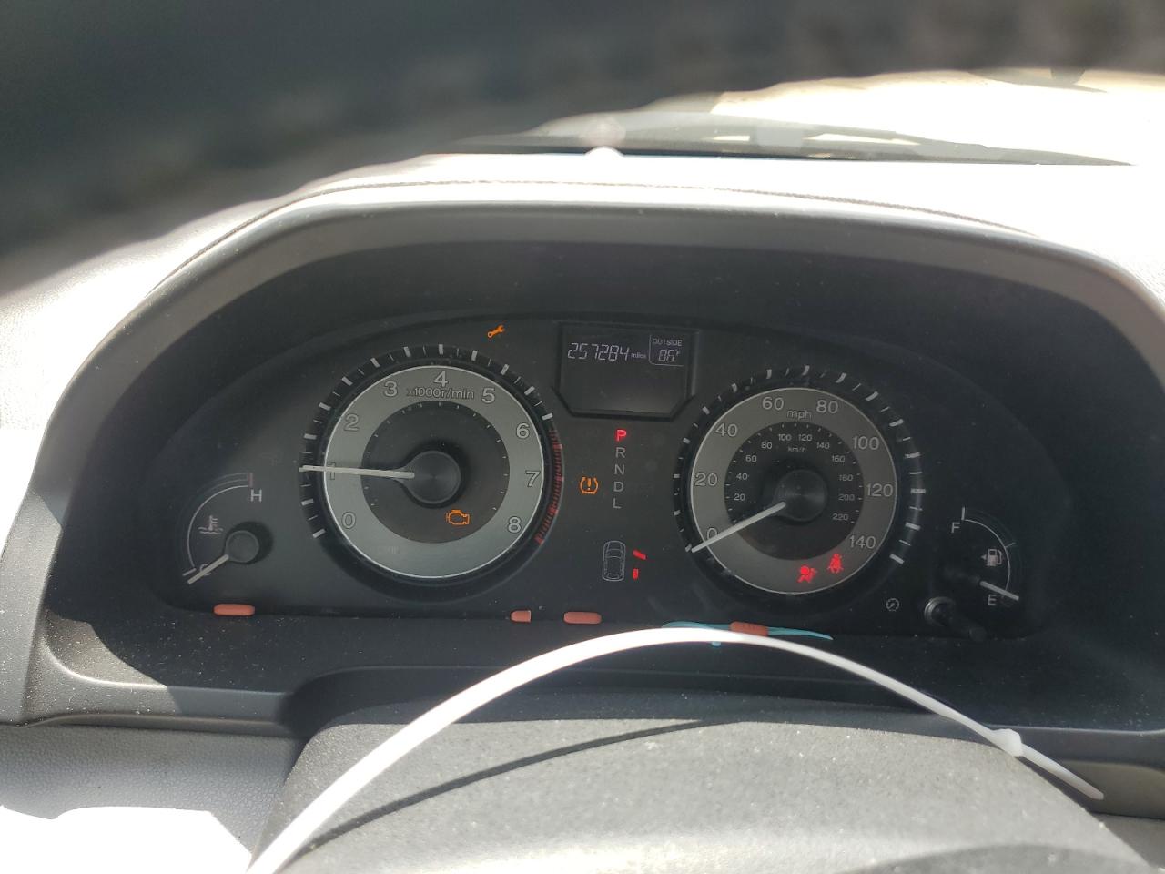 5FNRL5H62BB097906 2011 Honda Odyssey Exl