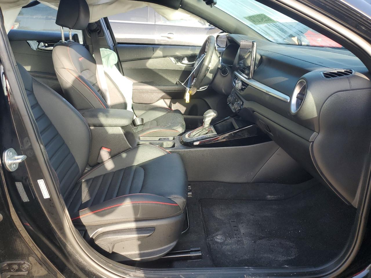 3KPF44AC4PE678766 2023 Kia Forte Gt