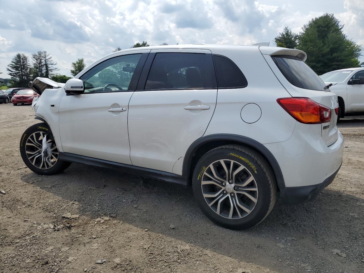 JA4AR3AU2HZ067598 2017 Mitsubishi Outlander Sport Es