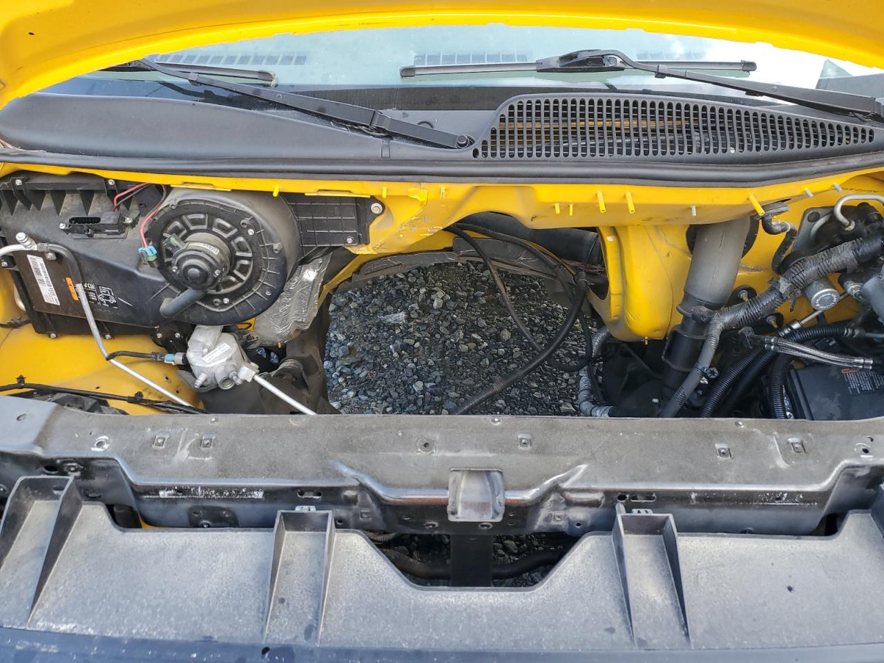 7GZ37TC76MN005685 2021 GMC Savana Cutaway G3500