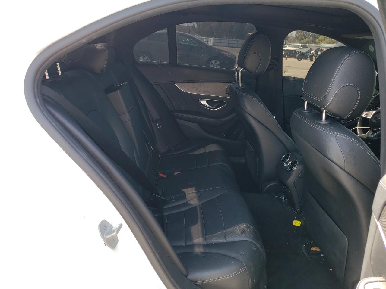 55SWF4JB6GU126261 2016 Mercedes-Benz C 300