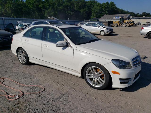 2013 Mercedes-Benz C 300 4Matic VIN: WDDGF8AB3DA801572 Lot: 58391884