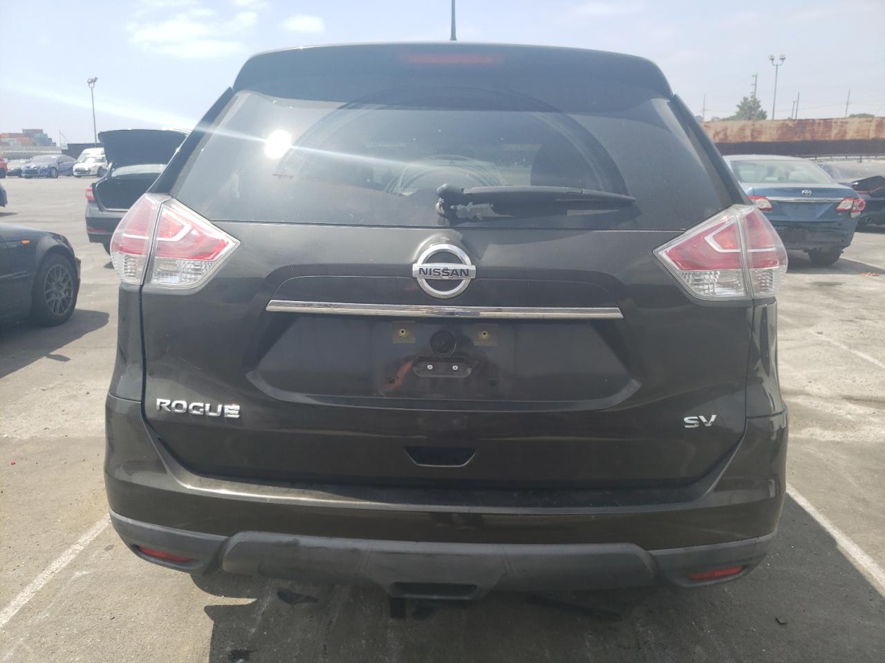 KNMAT2MT8GP682011 2016 Nissan Rogue S