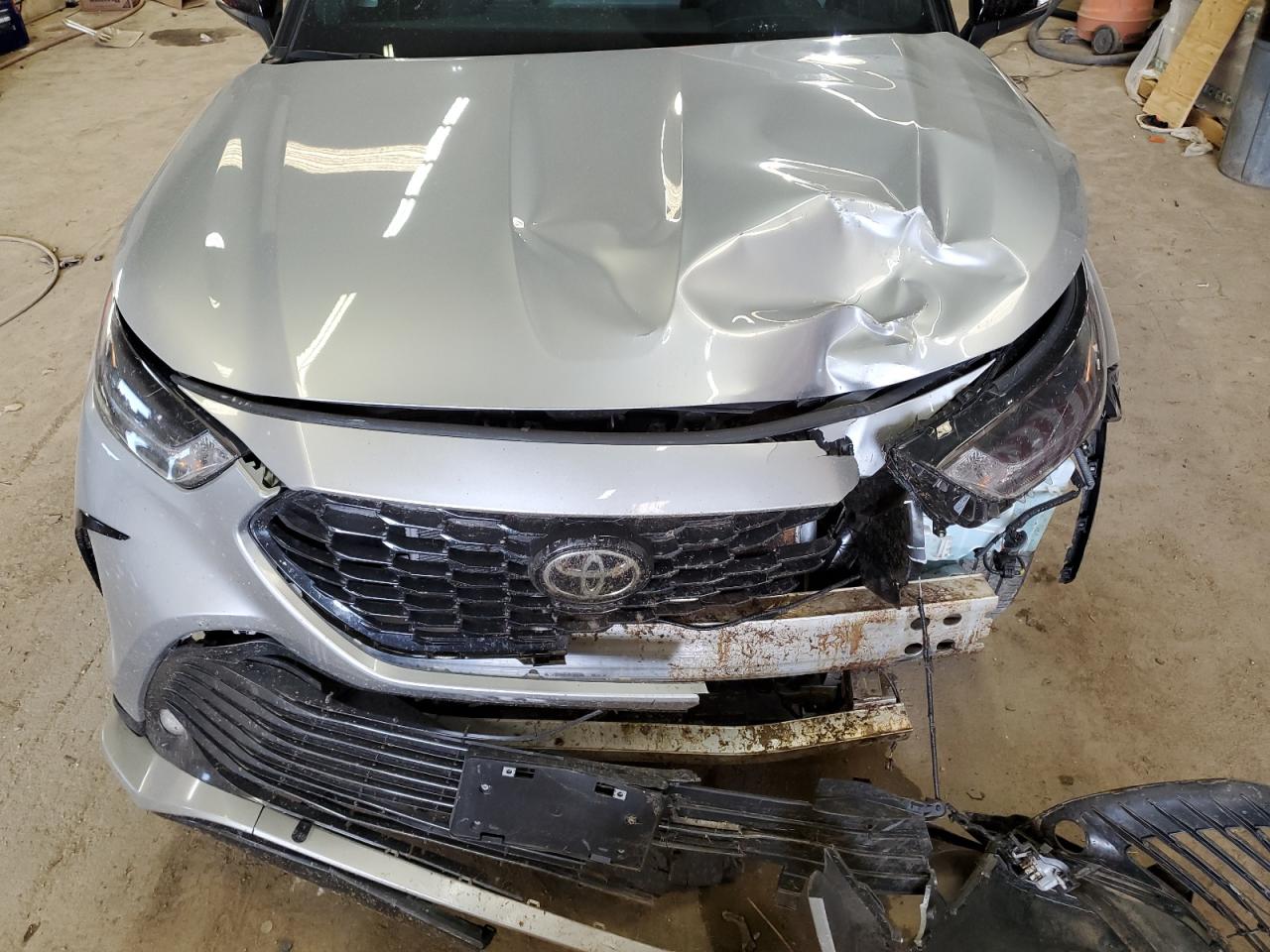 5TDKDRBH7PS017132 2023 Toyota Highlander L