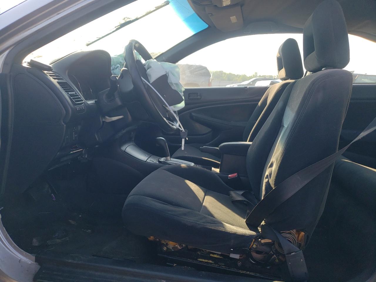 1HGEM22573L016702 2003 Honda Civic Lx