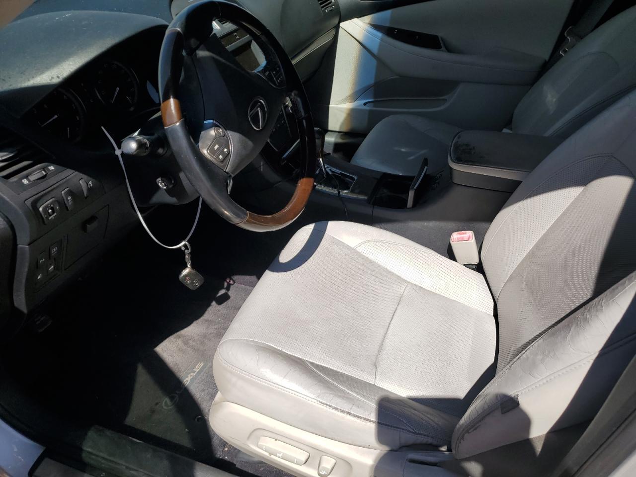 JTHBK1EG8B2468806 2011 Lexus Es 350