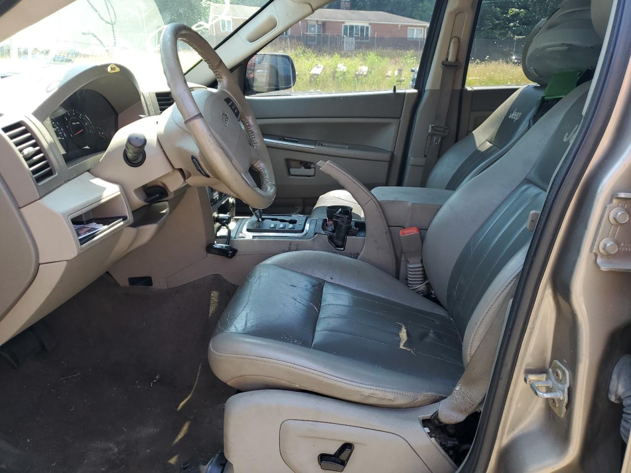 1J4HR48N65C731984 2005 Jeep Grand Cherokee Laredo