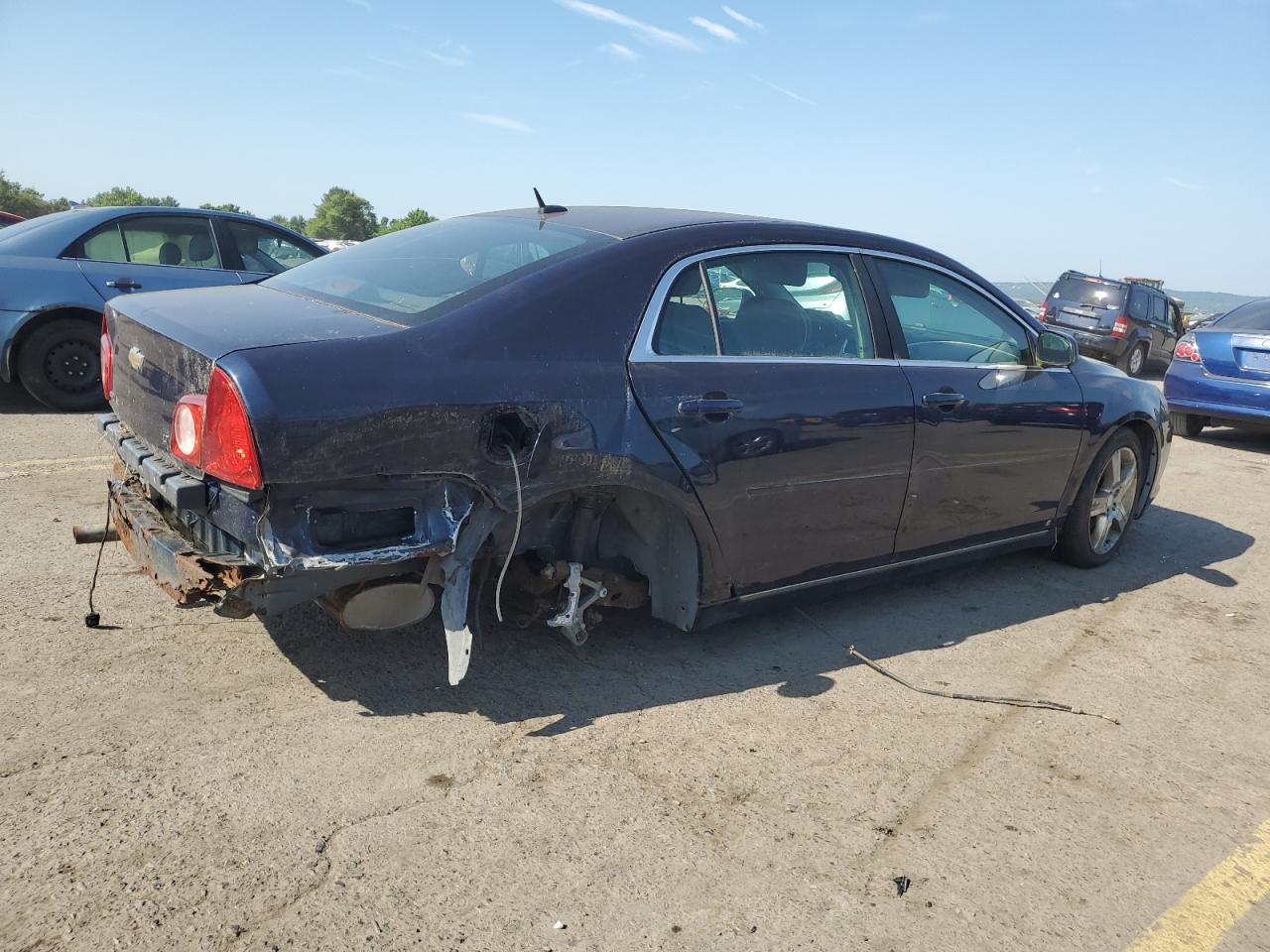 1G1ZH57BX9F244116 2009 Chevrolet Malibu 1Lt