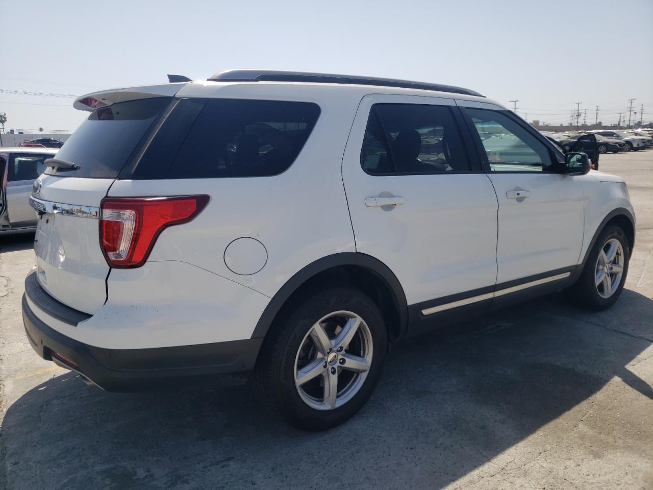 1FM5K7D87JGA04012 2018 Ford Explorer Xlt