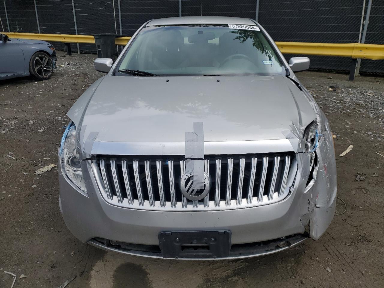 3MEHM0JG8AR665425 2010 Mercury Milan Premier