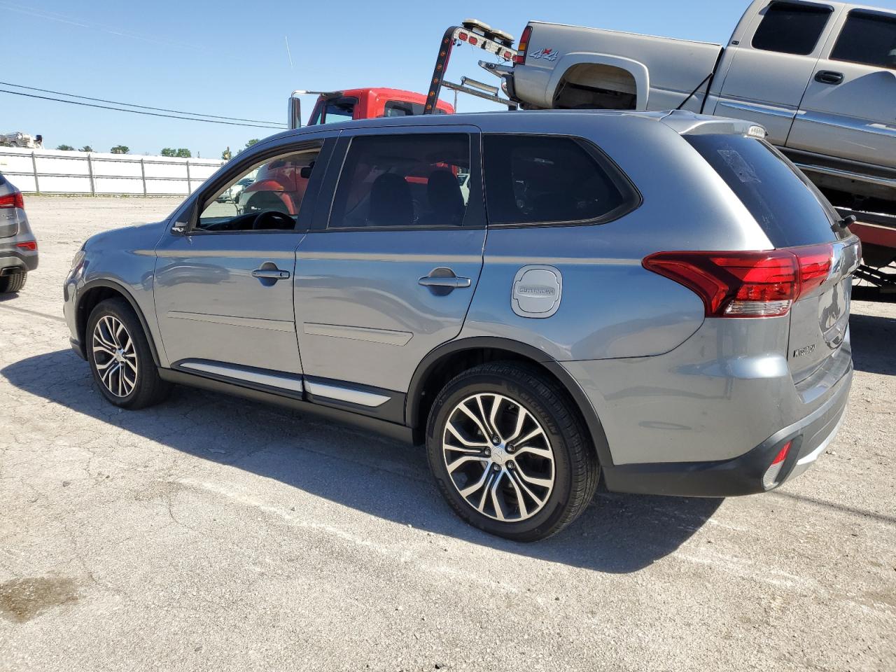 2016 Mitsubishi Outlander Es vin: JA4AD2A34GZ008020