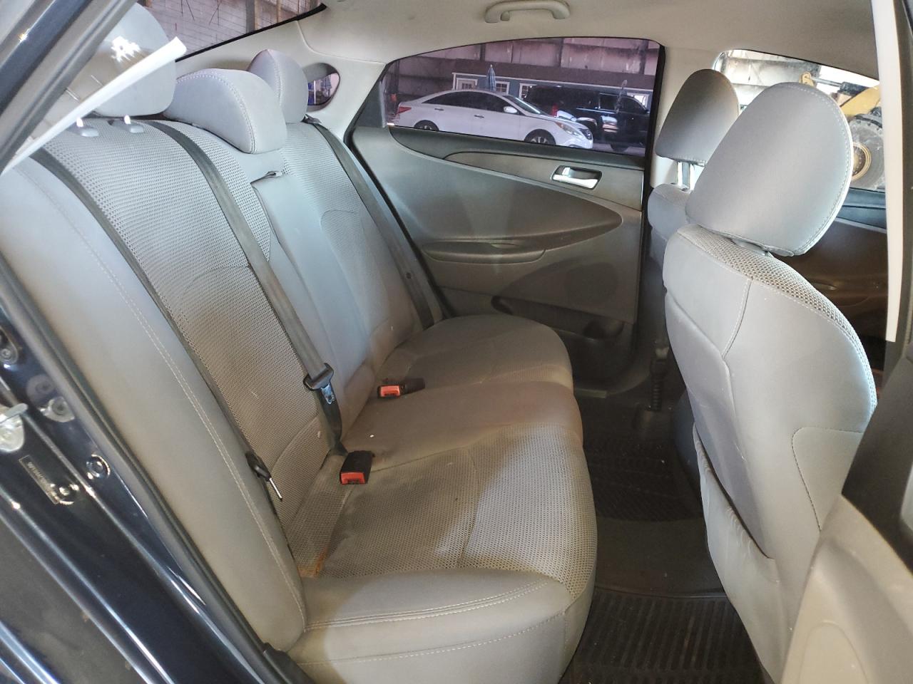 5NPEB4AC5DH646515 2013 Hyundai Sonata Gls