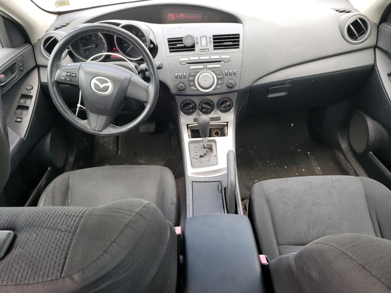JM1BL1UF2B1482827 2011 Mazda 3 I