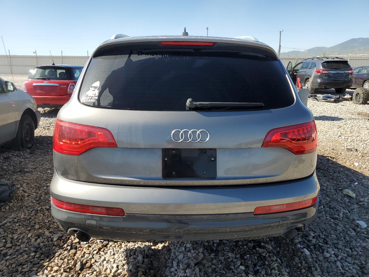 WA1CYAFE2AD008345 2010 Audi Q7 Premium