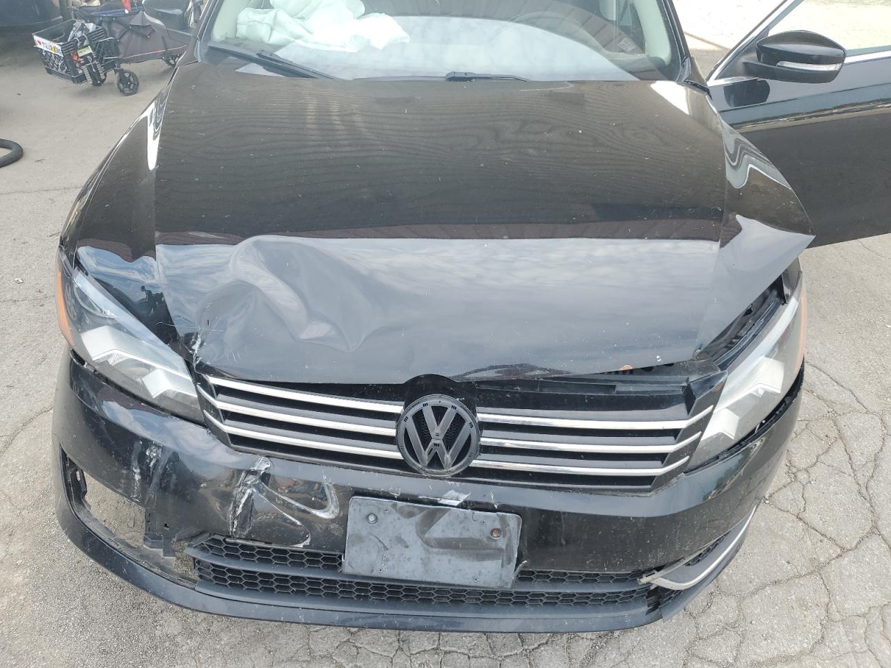 Lot #2911396821 2013 VOLKSWAGEN PASSAT SE