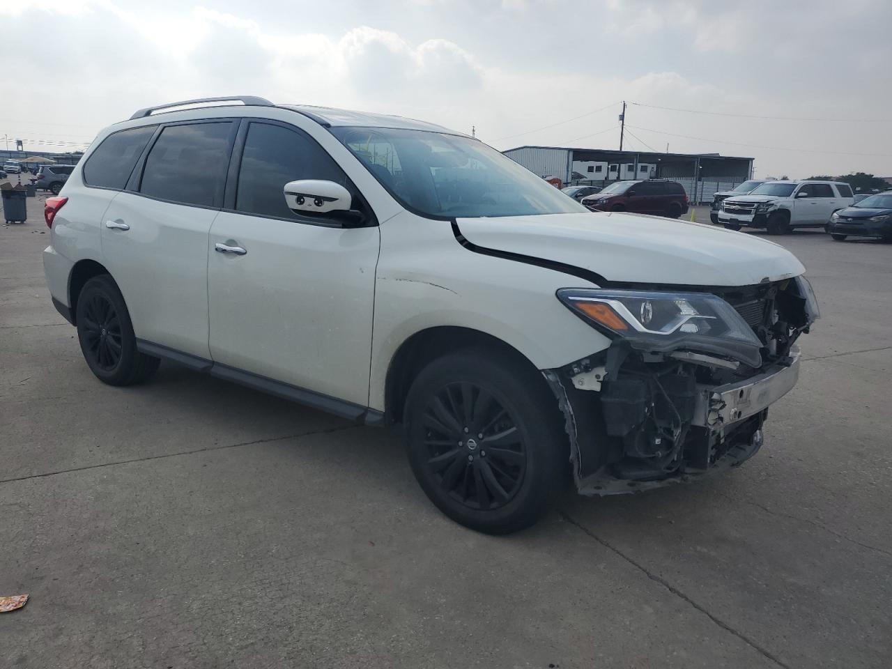 5N1DR2MN4HC654725 2017 Nissan Pathfinder S