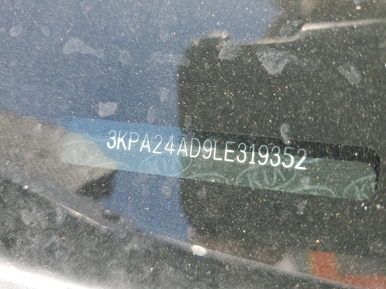 3KPA24AD9LE319352 2020 Kia Rio Lx