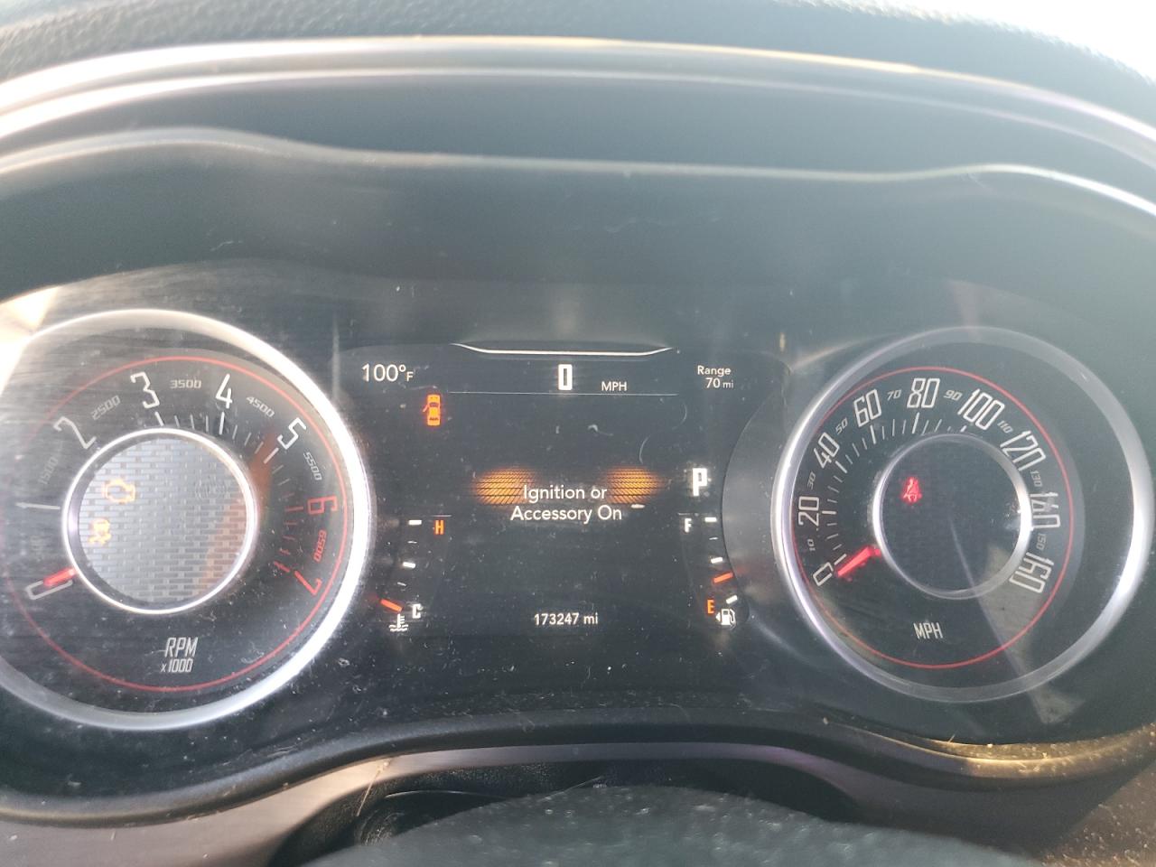 2C3CDZATXFH703385 2015 Dodge Challenger Sxt