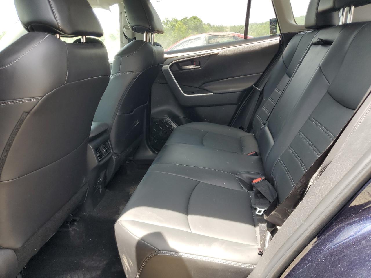 2T3A1RFV7NW317253 2022 Toyota Rav4 Xle Premium