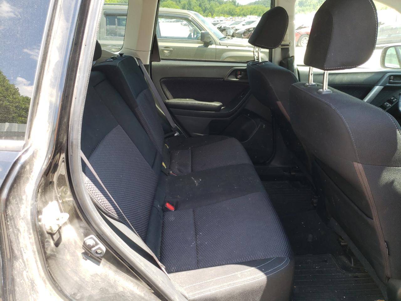 JF2SJAEC2HH575178 2017 Subaru Forester 2.5I Premium