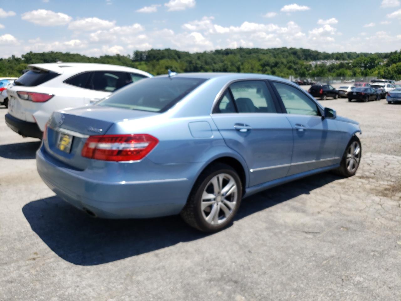 WDDHF8HB8AA255910 2010 Mercedes-Benz E 350 4Matic