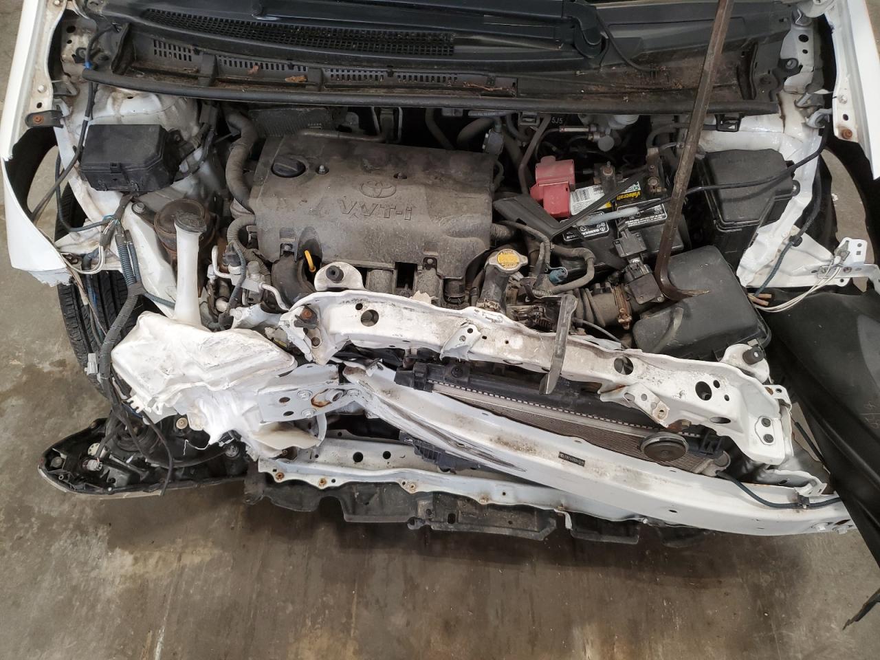 JTDKTUD30DD570199 2013 Toyota Yaris