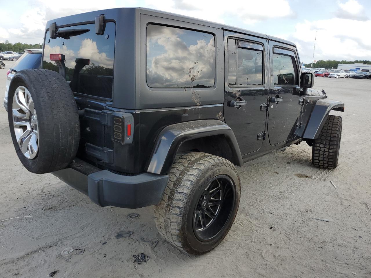 2017 Jeep Wrangler Unlimited Sport vin: 1C4BJWDG5HL676552