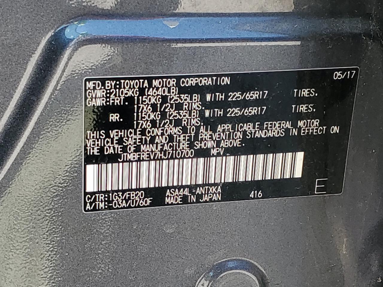 JTMBFREV7HJ710700 2017 Toyota Rav4 Le