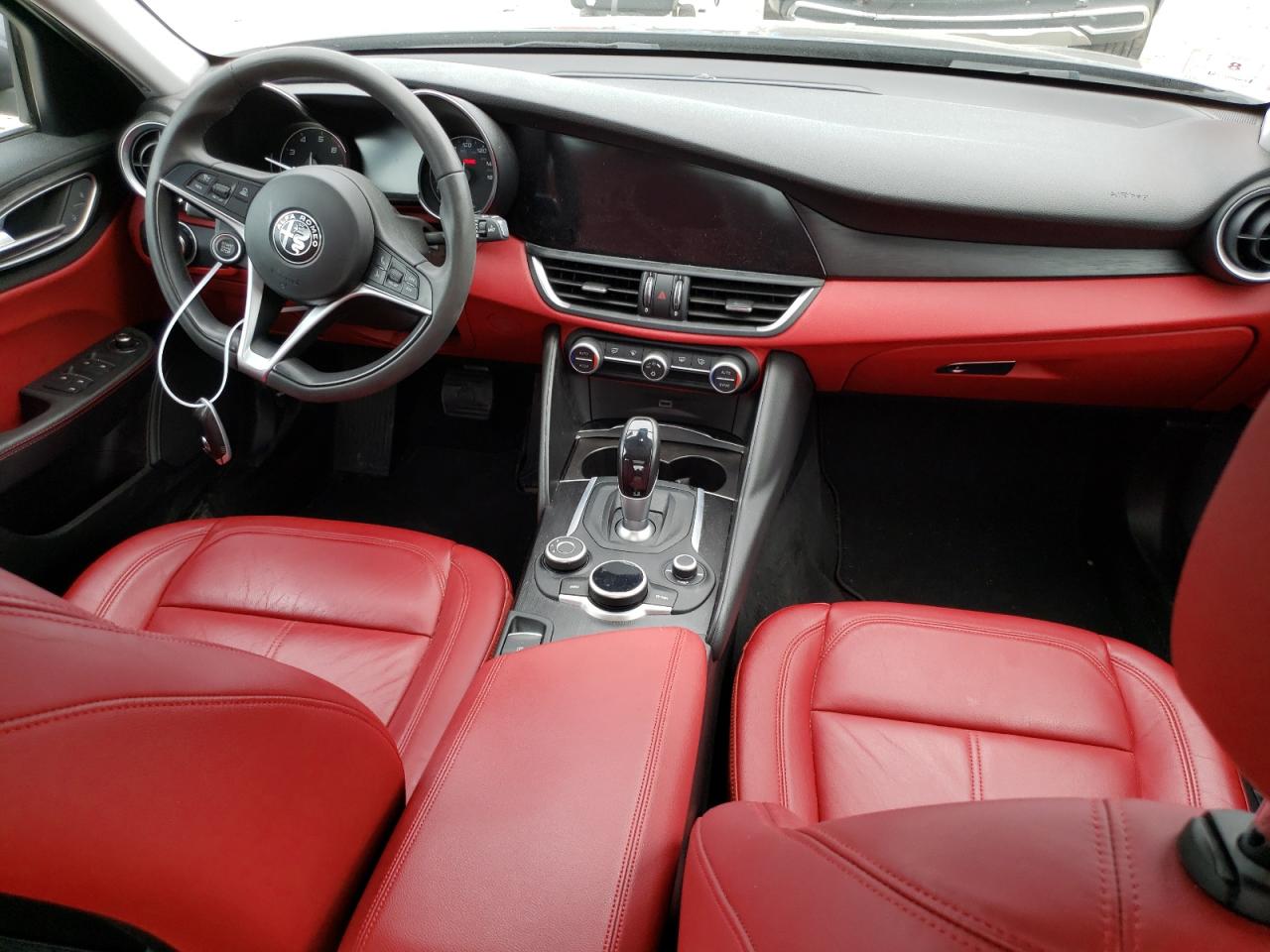 ZARFAEDN7H7540707 2017 Alfa Romeo Giulia Q4