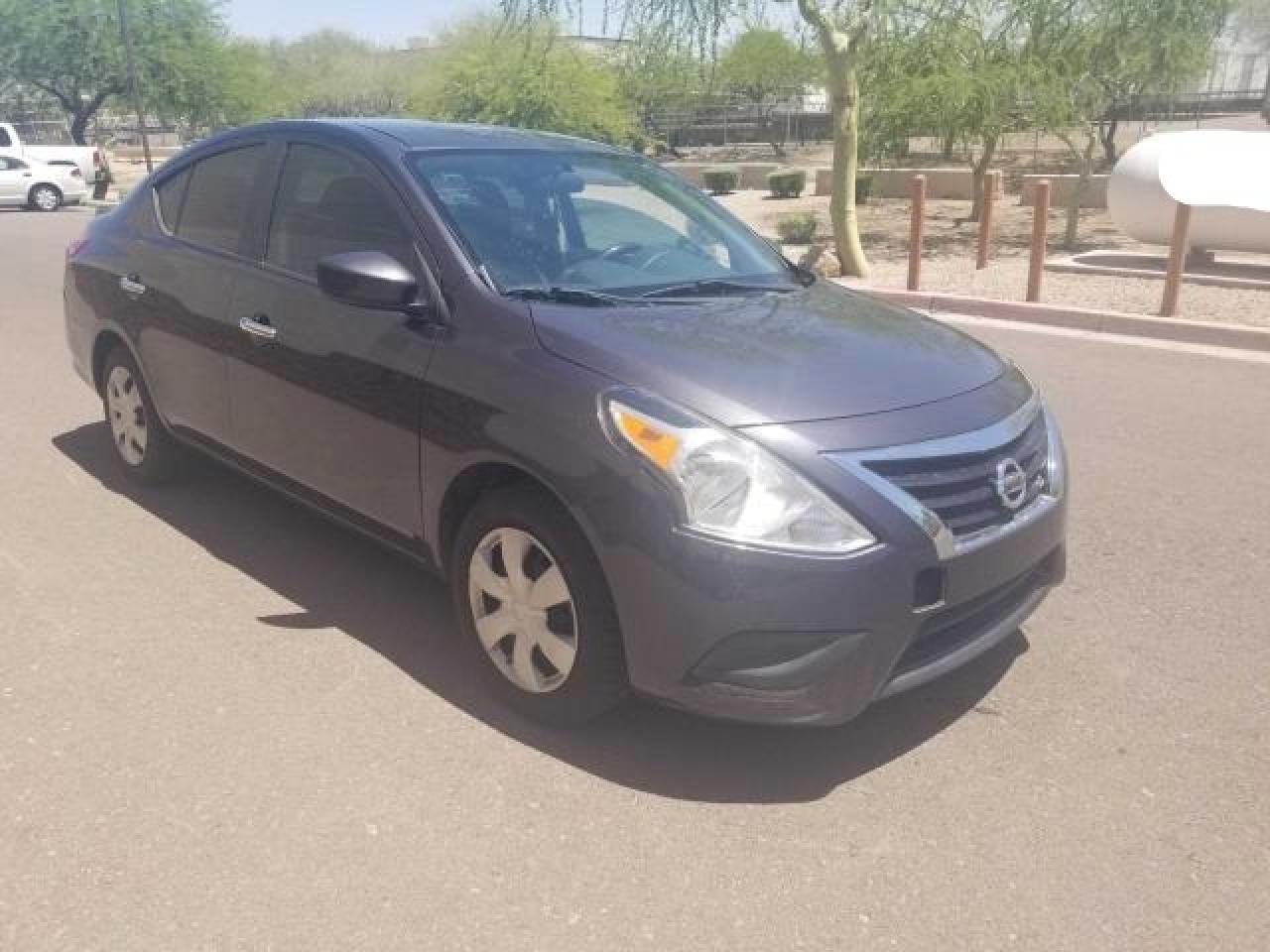 2015 Nissan Versa S vin: 3N1CN7AP8FL907077