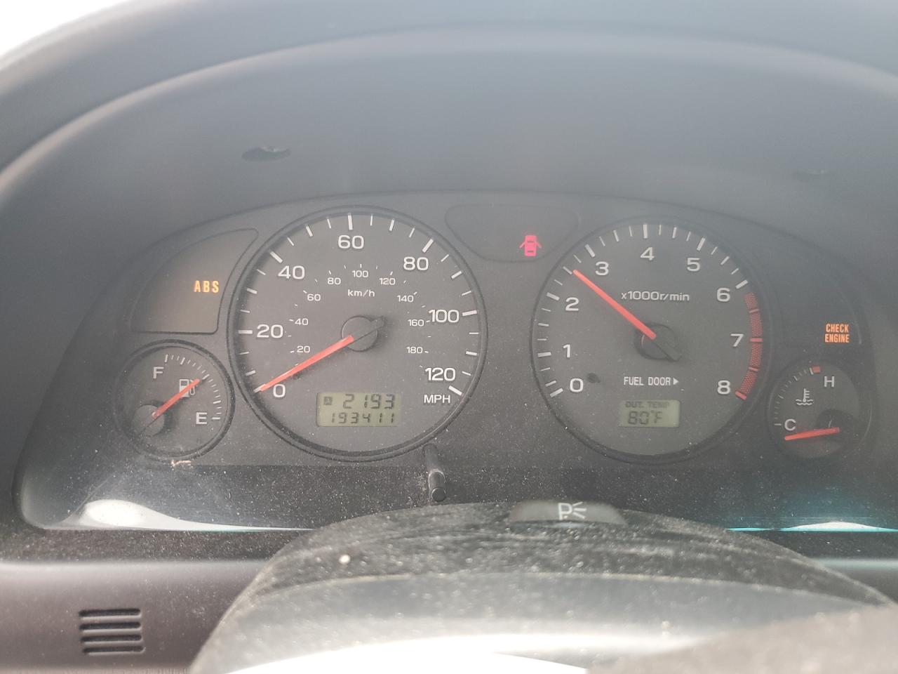 JF1SF63561H747046 2001 Subaru Forester L