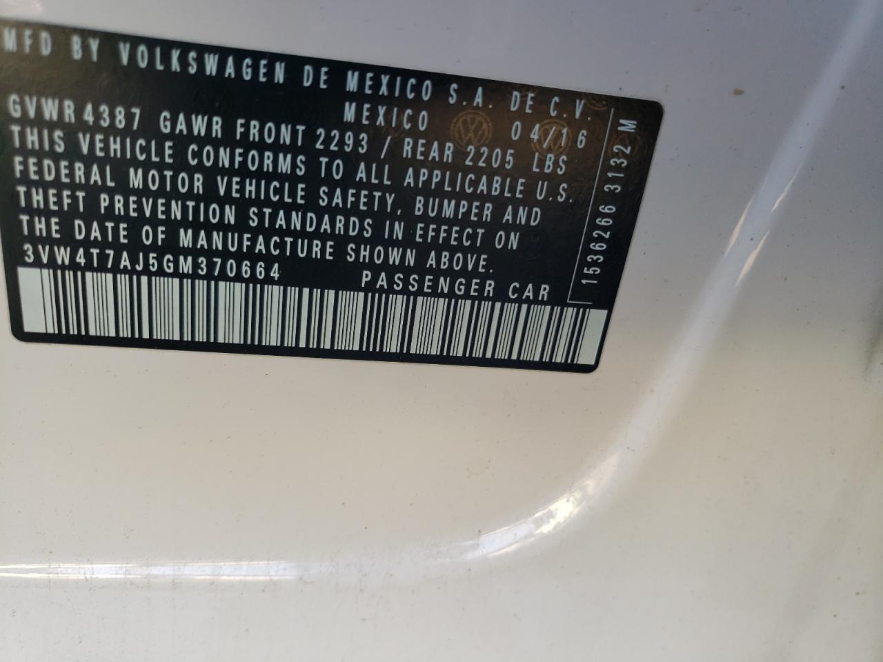 3VW4T7AJ5GM370664 2016 Volkswagen Jetta Gli