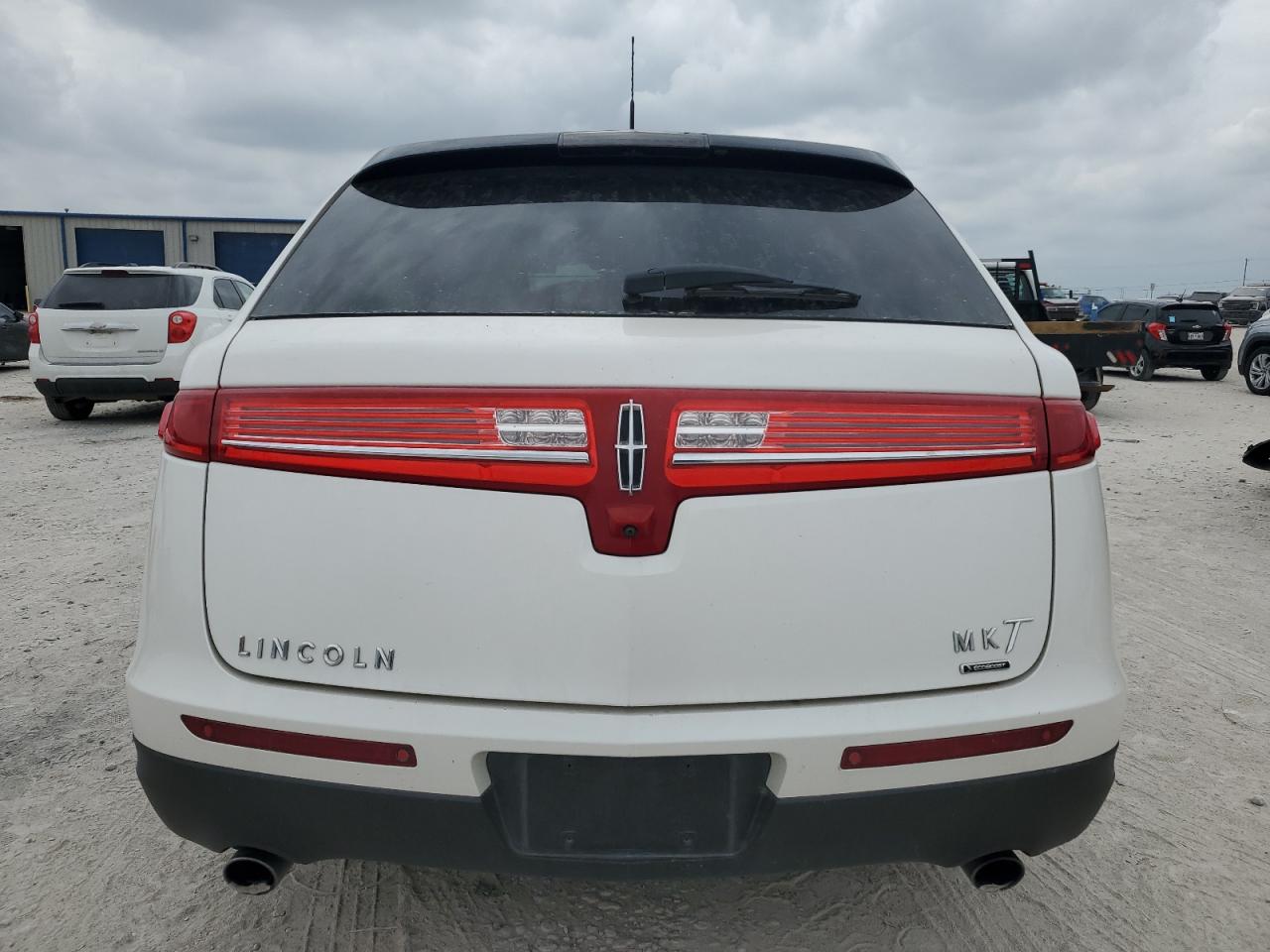 2LMHJ5AT1GBL02234 2016 Lincoln Mkt