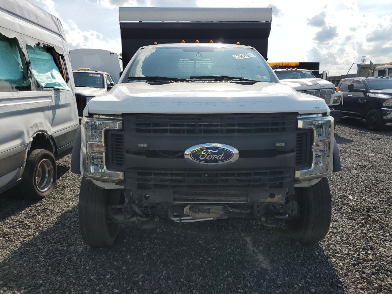 1FDUF5GT8HEE50633 2017 Ford F550 Super Duty