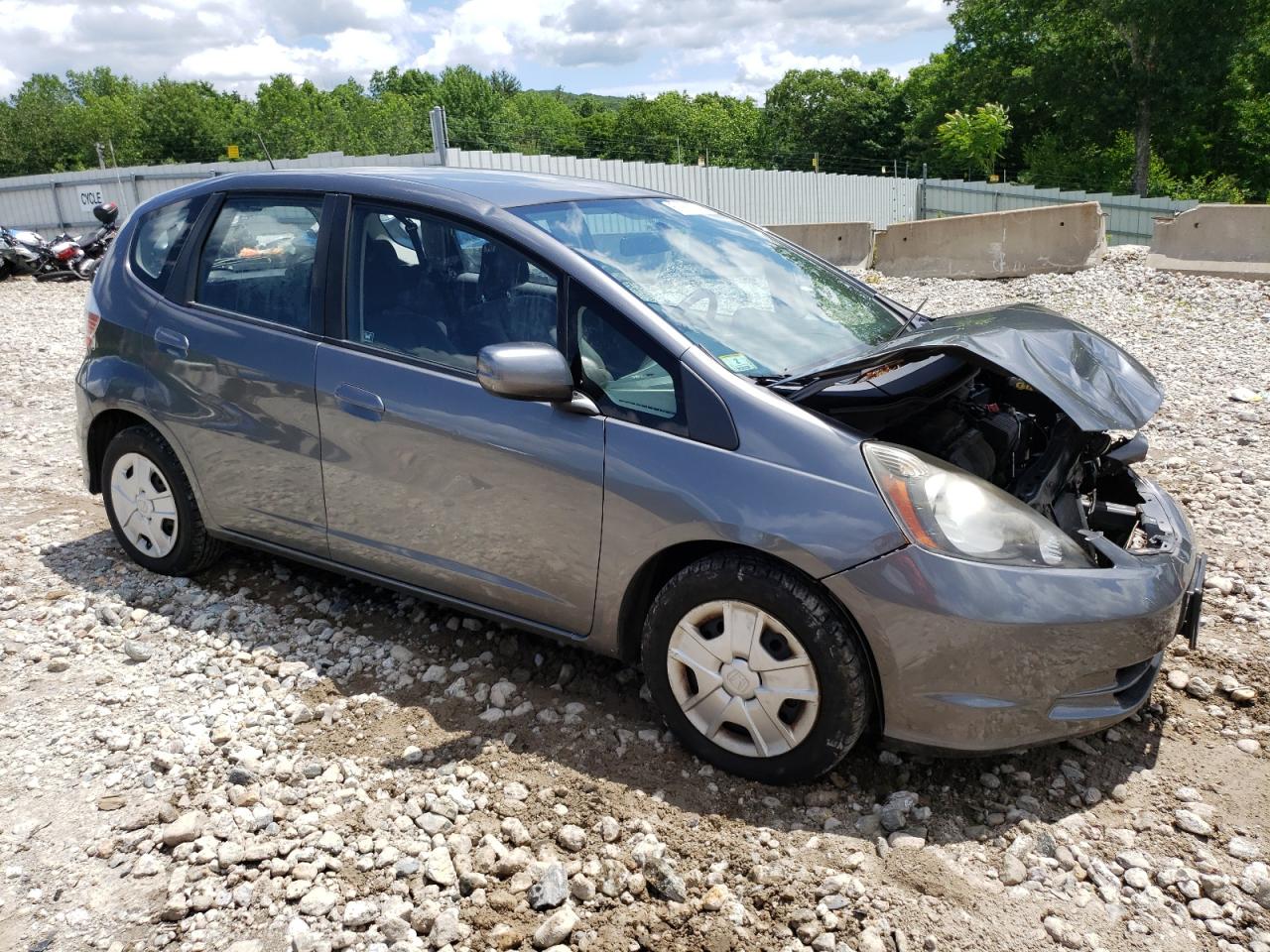 2013 Honda Fit vin: JHMGE8H32DC079607