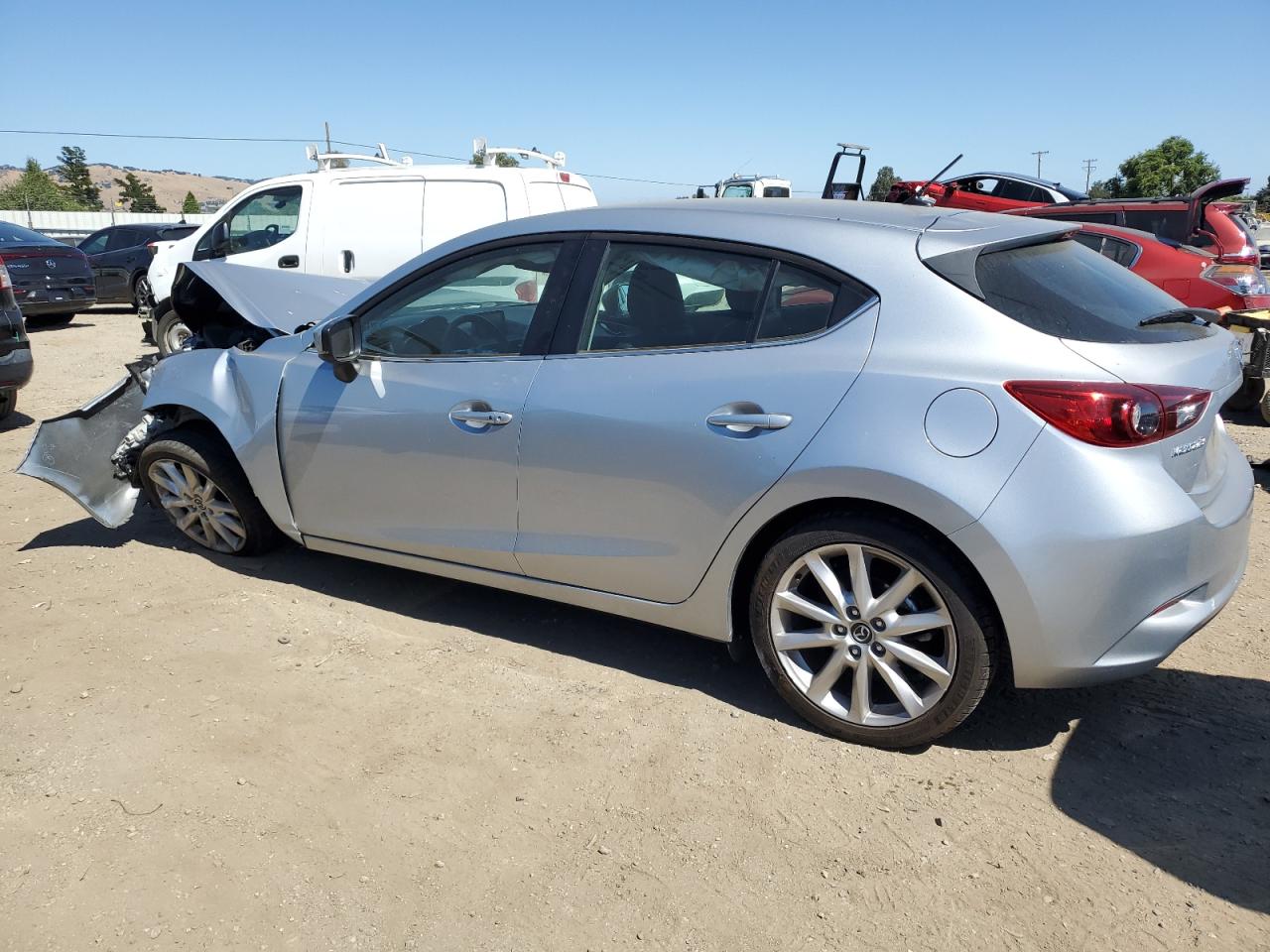2017 Mazda 3 Touring vin: 3MZBN1L74HM137313