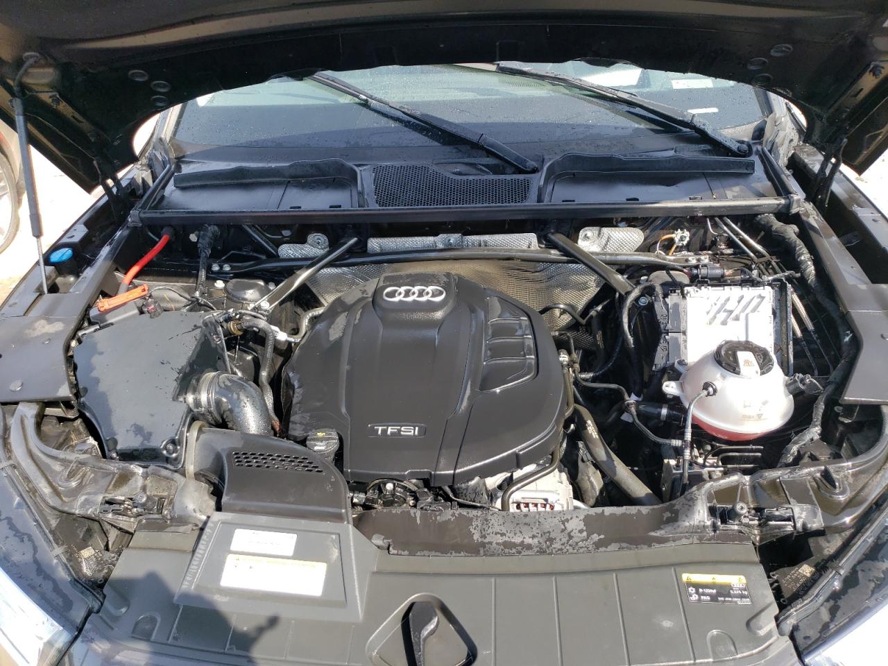 WA1CNAFY2K2022049 2019 Audi Q5 Prestige