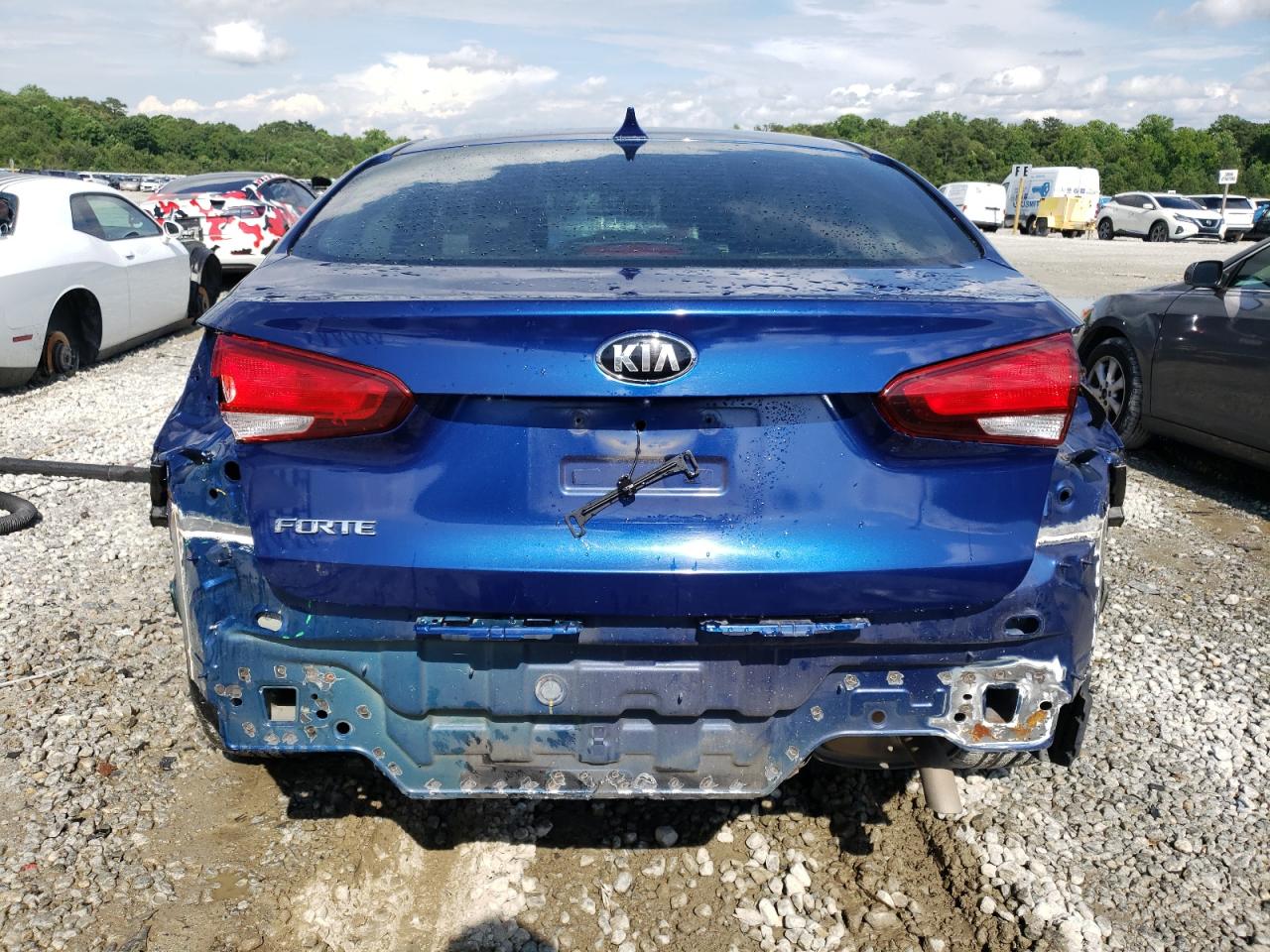 3KPFK4A75JE193391 2018 Kia Forte Lx