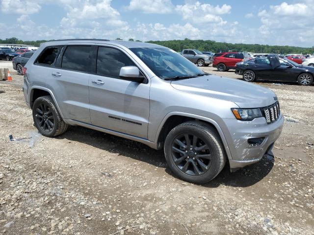 VIN 1C4RJFAG2JC162943 2018 Jeep Grand Cherokee, Laredo no.4