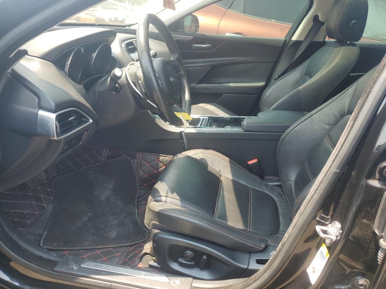 SAJAK4BN3HA968258 2017 Jaguar Xe Prestige