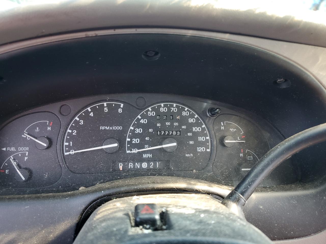 1FMZU34E0WZB95794 1998 Ford Explorer