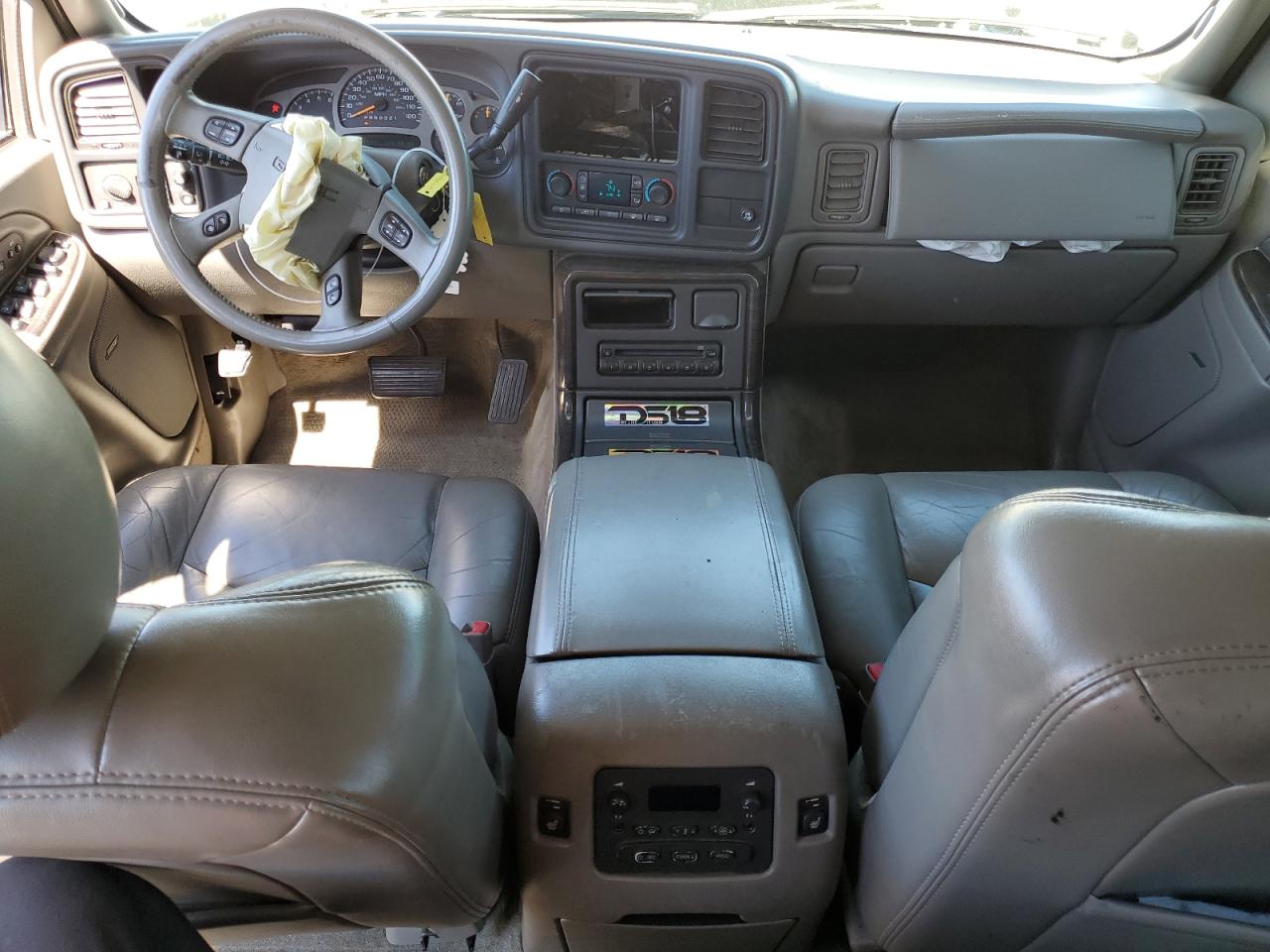 1GKEK63U74J228034 2004 GMC Yukon Denali