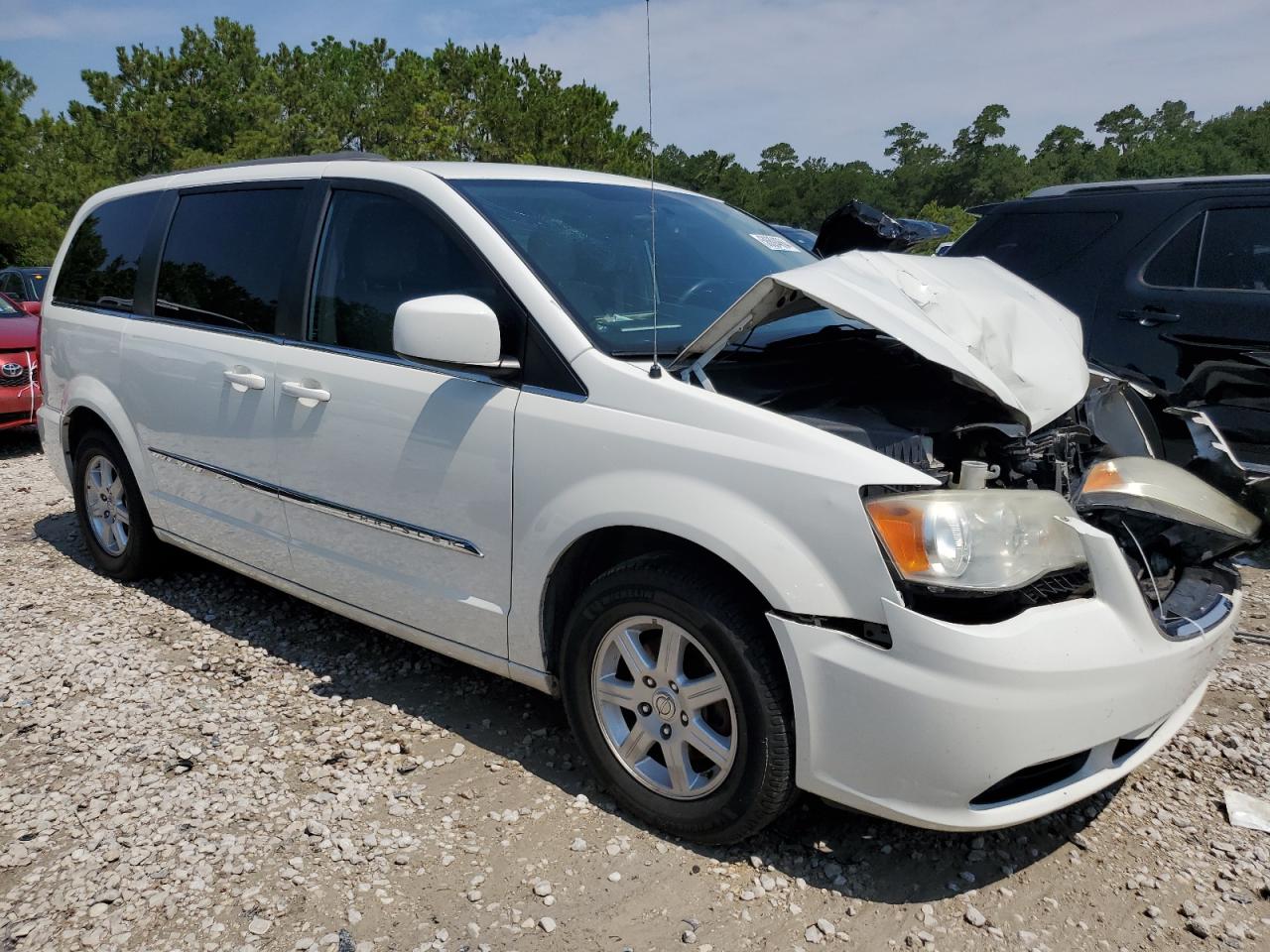 2C4RC1BG1DR525482 2013 Chrysler Town & Country Touring