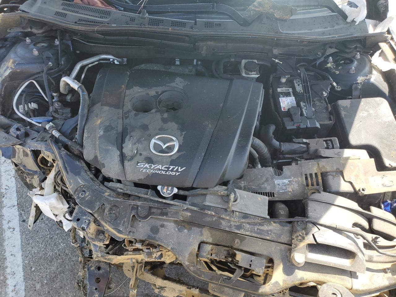 3MZBN1L35JM215293 2018 Mazda 3 Touring