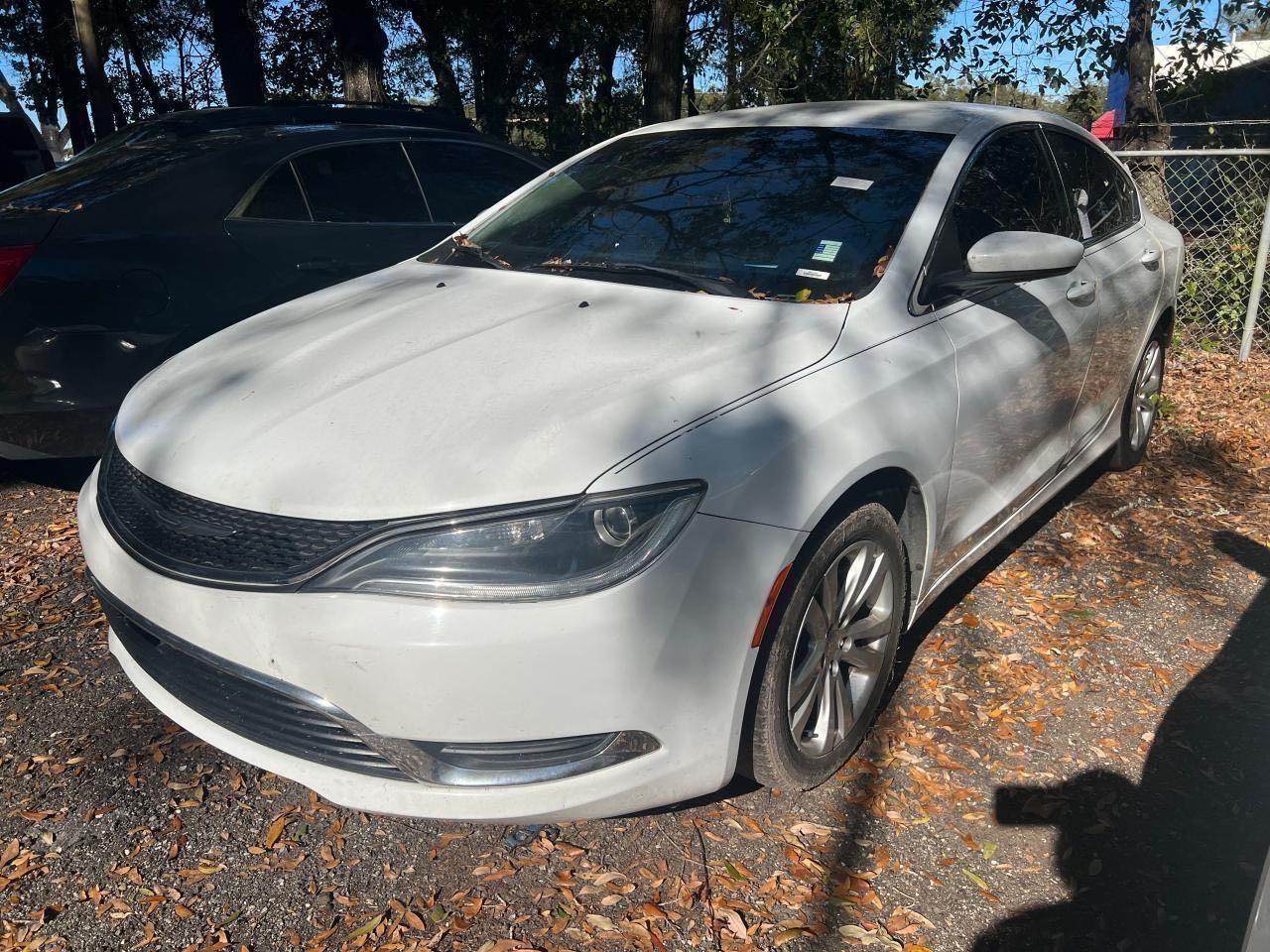 1C3CCCAB4FN537606 2015 Chrysler 200 Limited